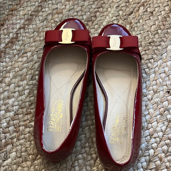 Salvatore Ferragamo Dark Red Flats with Gold Bow - Picture 2 of 7